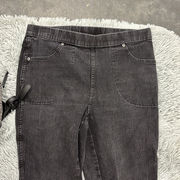 Real Size Classic Black Straight Leg Women's Denim Jeans Chica Small S (4-6) Avg - Picture 7 of 16